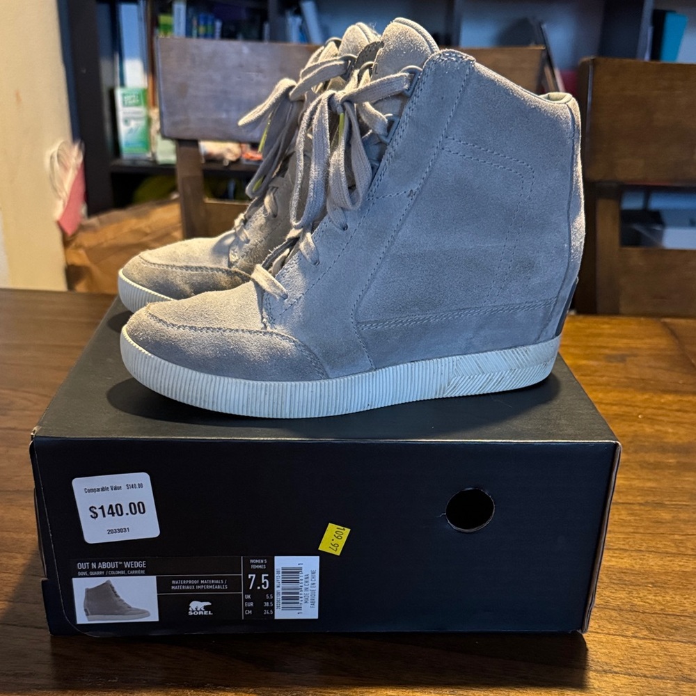 Sorel Out N About Wedge Women’s size 7.5